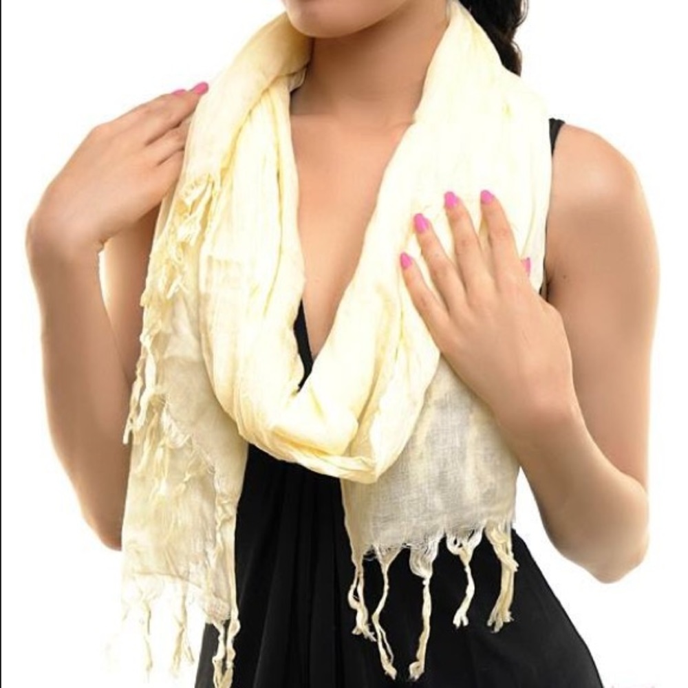 BNWT Versatile Yellow Scarf